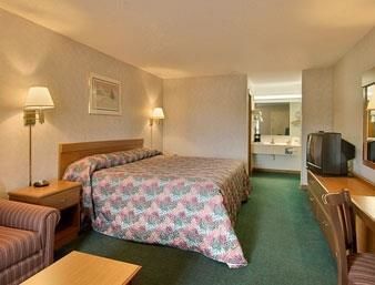Days Inn By Wyndham Columbia Ne Fort Jackson Номер фото
